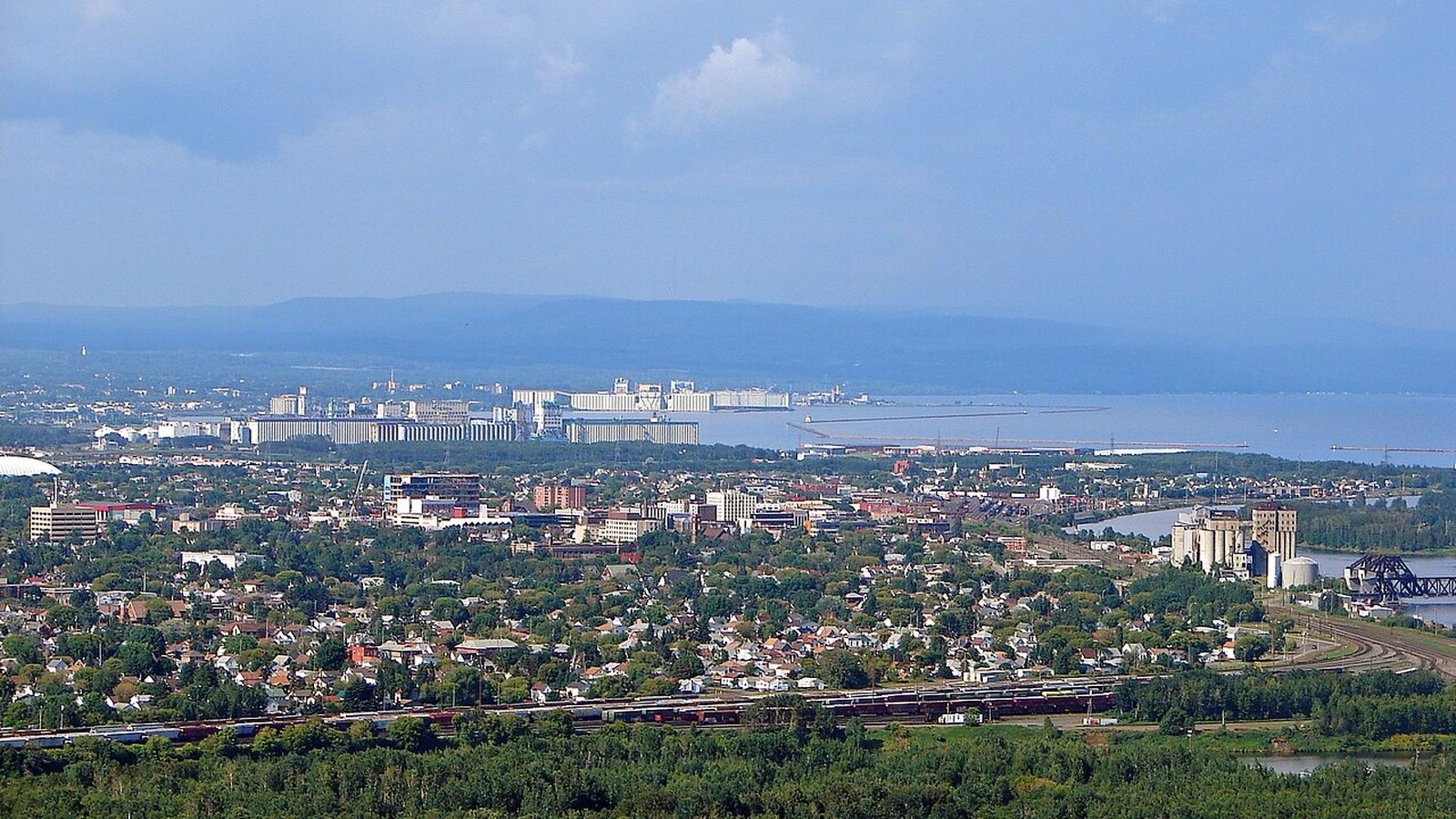 Thunder Bay cityscape